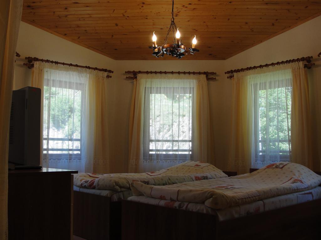Lyaskovo  Villa Persenk חדר תמונה